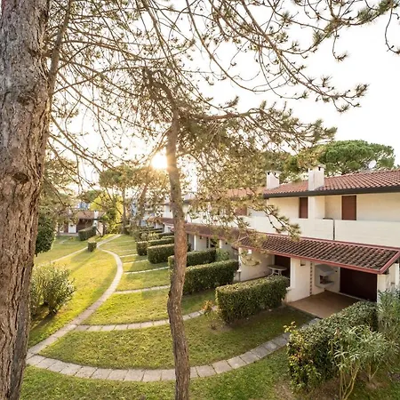 Villaggio Club Dei Pini *