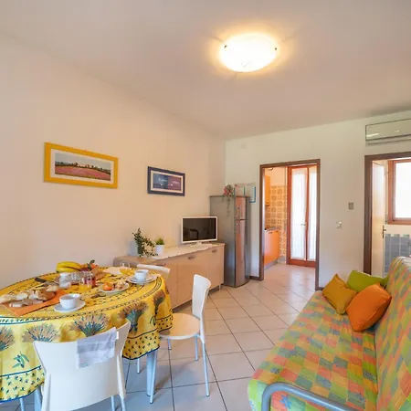 Villa Villaggio Club Dei Pini