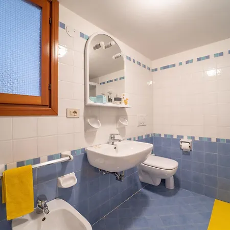 Villaggio Club Dei Pini *