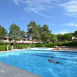 Villa Villaggio Club Dei Pini