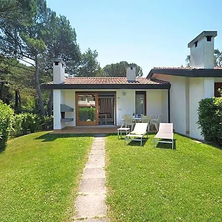 Villaggio Club Dei Pini بيبيوني